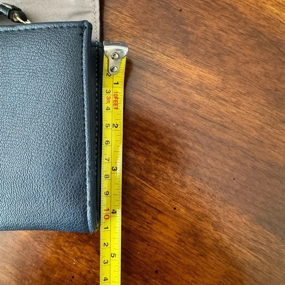 Tutilo three section clutch/wallet- two-toned - black and navy. - Picture 9 of 9